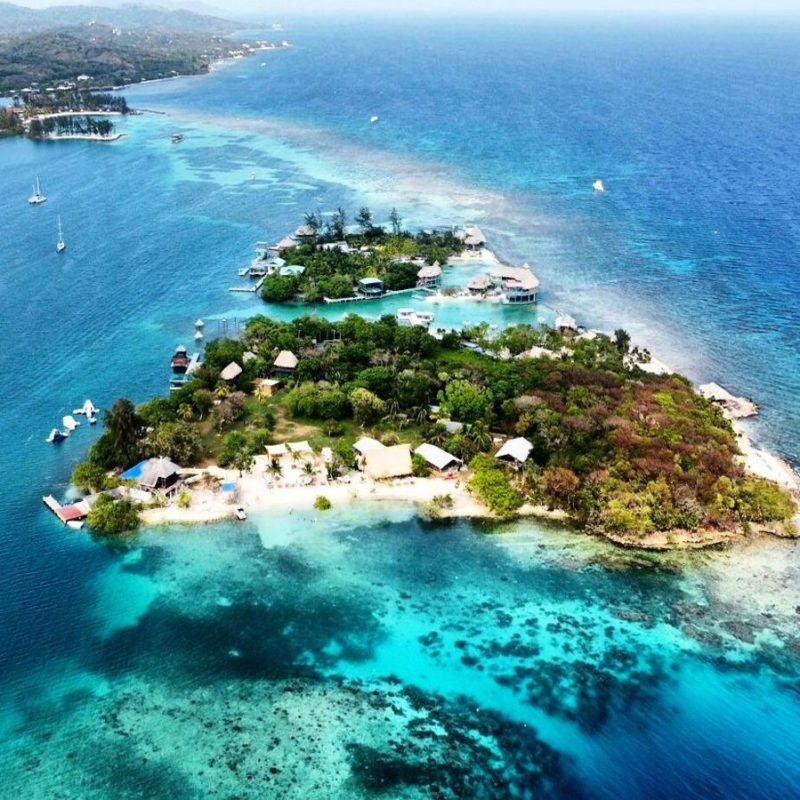 Brady’s Cay Island: Beach, Lunch, Water Activities, Daniel Johnson ...